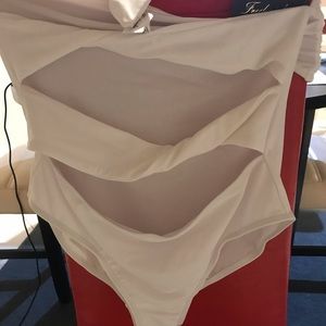 Fredericks of Hollywood one piece sexy swimsuit size large